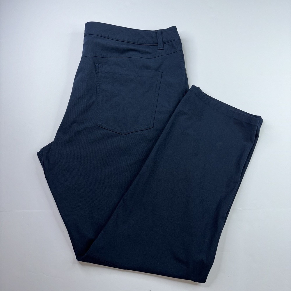 Lululemon ABC Pants Classic Fit 38 Men's 38x32 Warpstreme Chino Navy Blue EUC